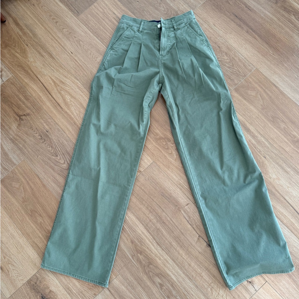 Veronica Beard - Green Pleated Pants purchased this season! Size 25